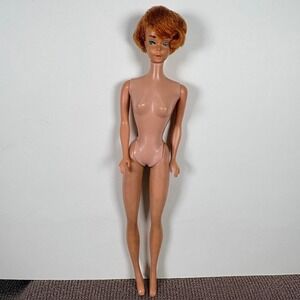 Vintage 1962 Mattel Bubble Cut Barbie Doll Titian Red Hair Blue Eyes Nude #850